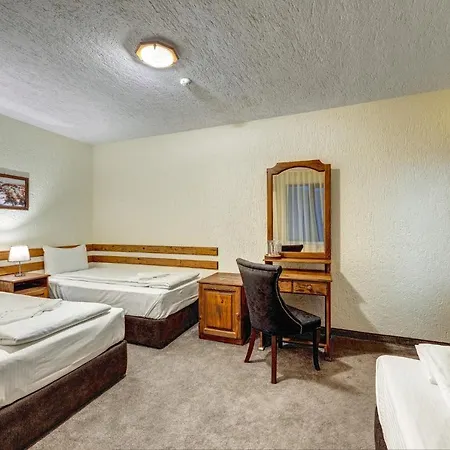 Hotel смолена Smilyan (Smolyan)